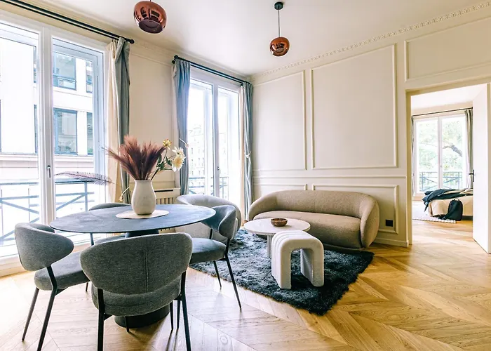 Luxurious Paris Loft Near Opera